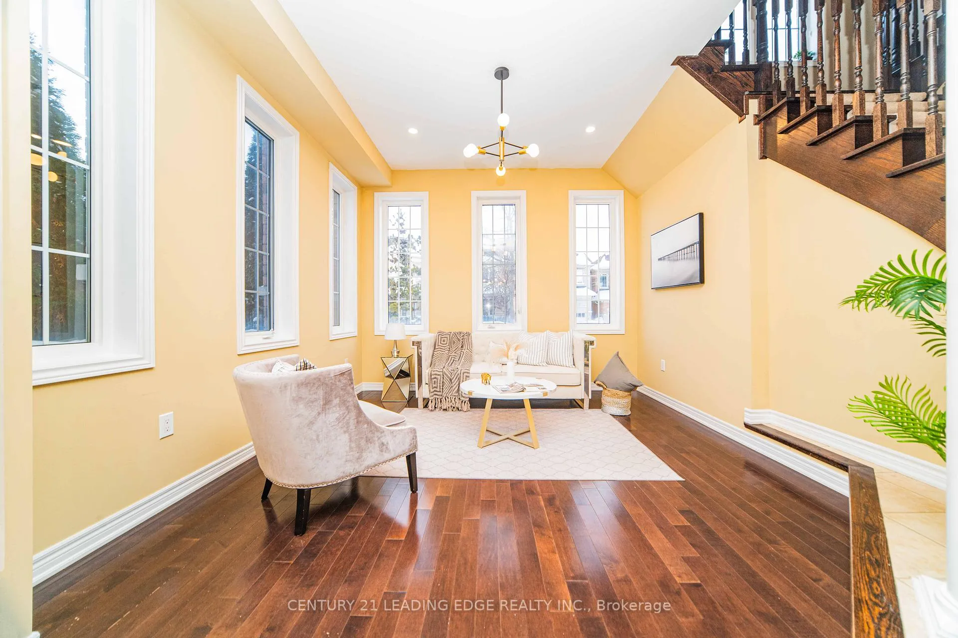 Photo 10 of 49 Stonechurch Crescent, Markham, Box Grove — HOMEH