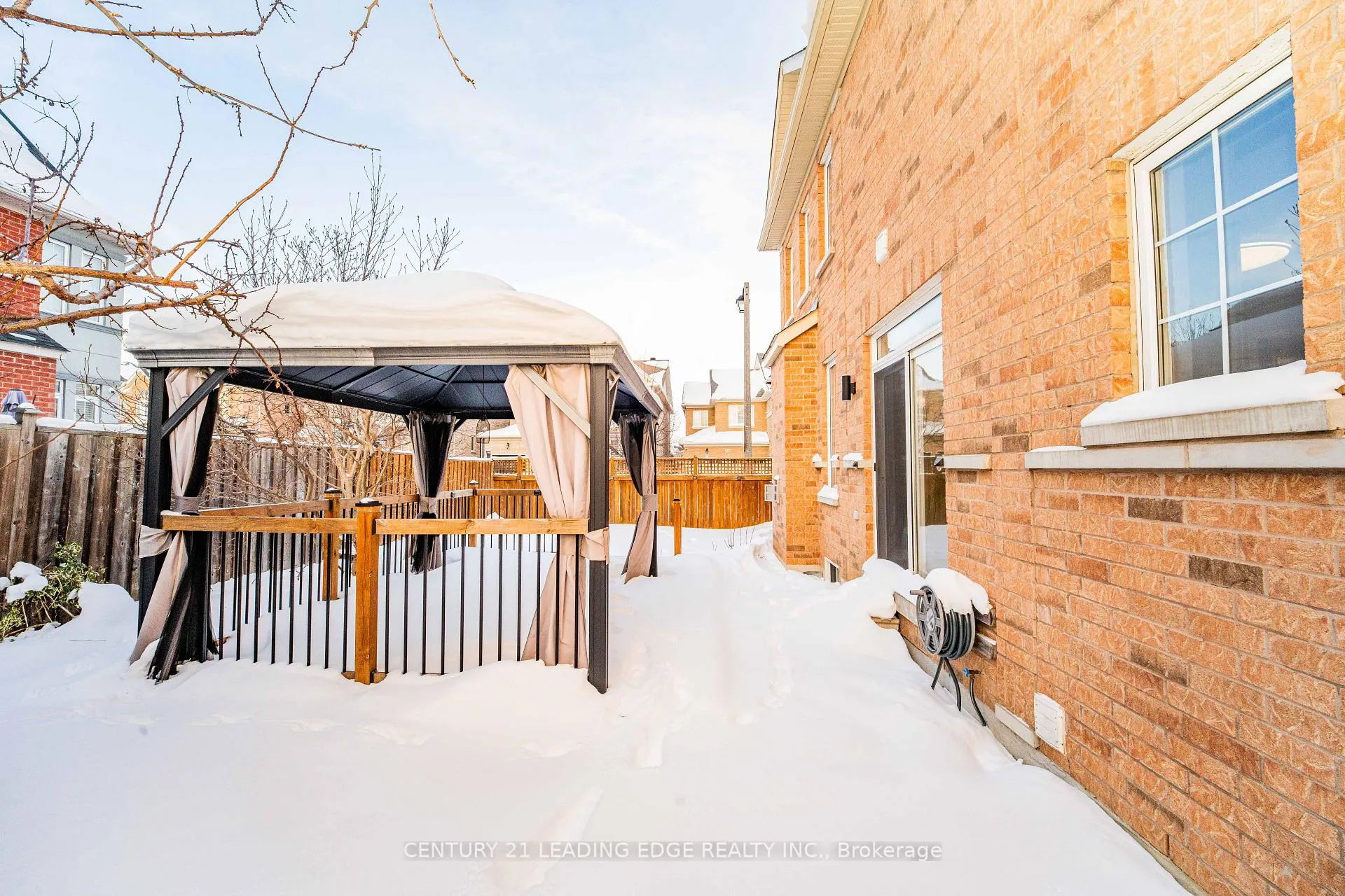 Photo 42 of 49 Stonechurch Crescent, Markham, Box Grove — HOMEH
