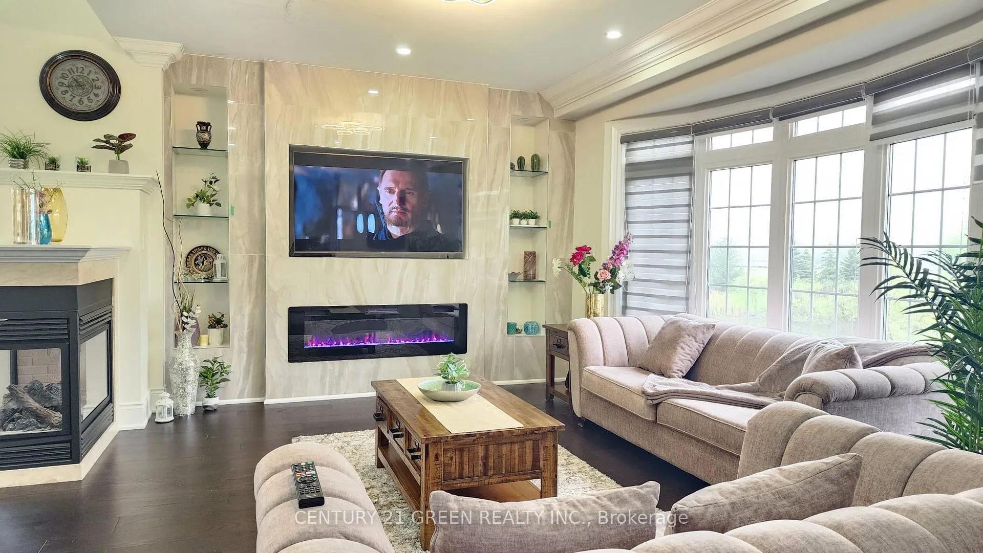Photo 12 of Unit MAIN, 12 Royal West Drive, Brampton, Credit Valley — HOMEH