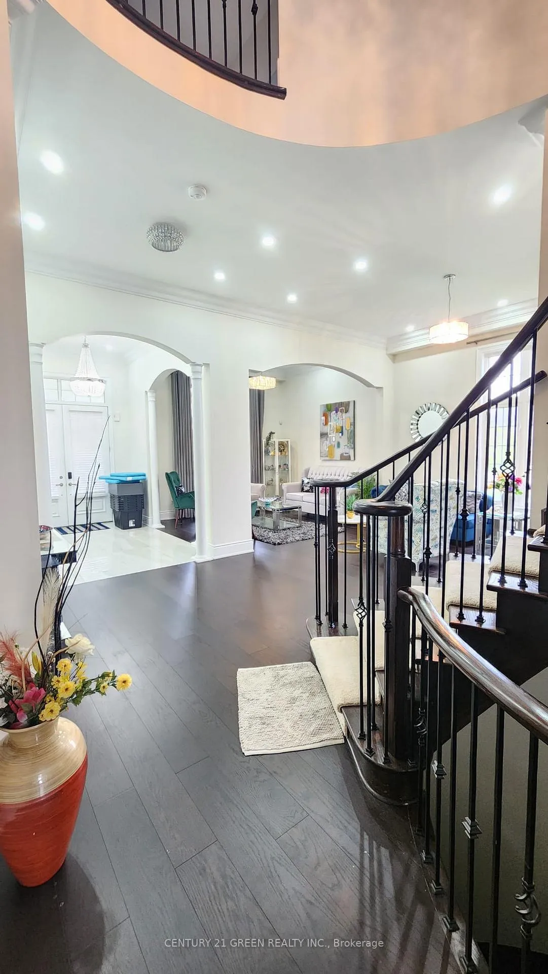 Photo 19 of Unit MAIN, 12 Royal West Drive, Brampton, Credit Valley — HOMEH