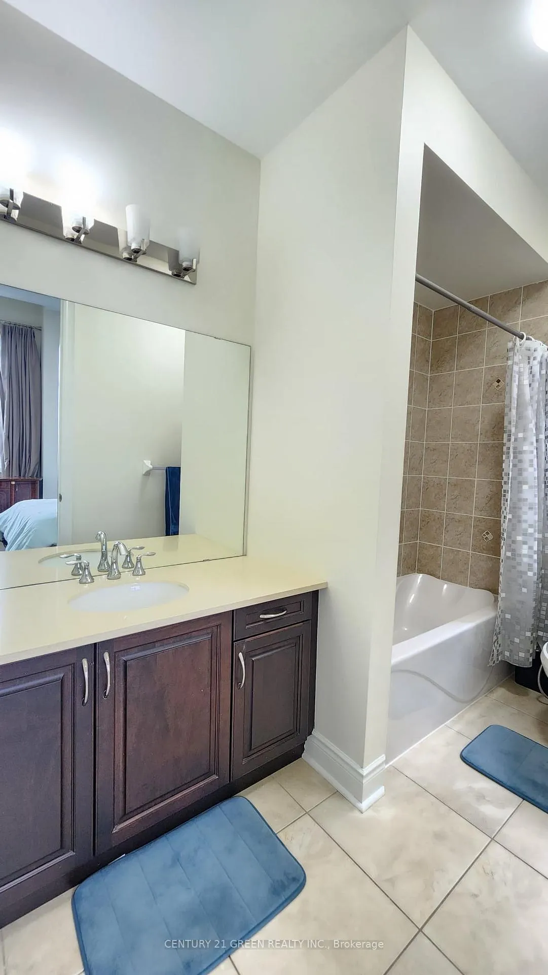 Photo 26 of Unit MAIN, 12 Royal West Drive, Brampton, Credit Valley — HOMEH