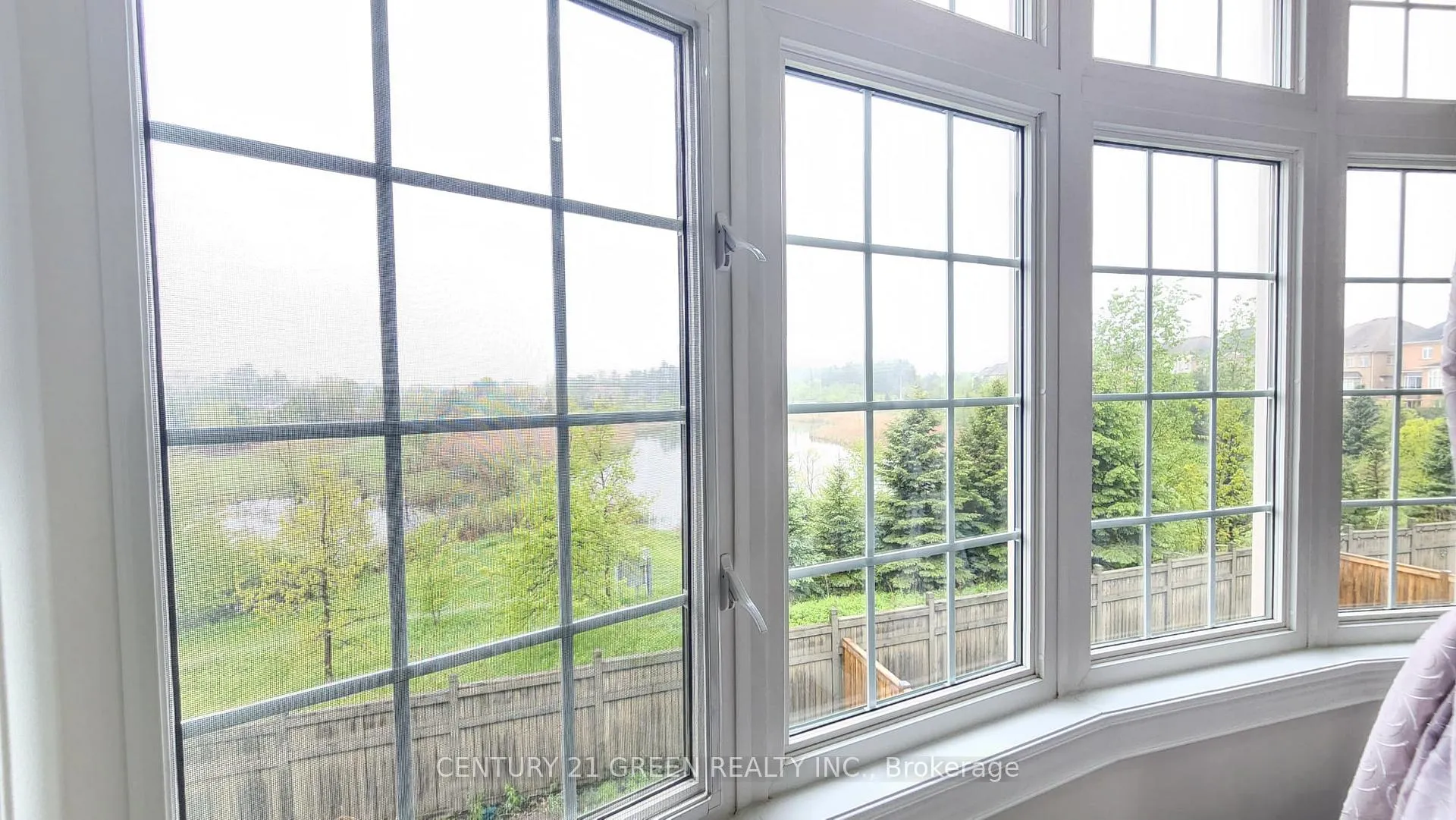 Photo 33 of Unit MAIN, 12 Royal West Drive, Brampton, Credit Valley — HOMEH