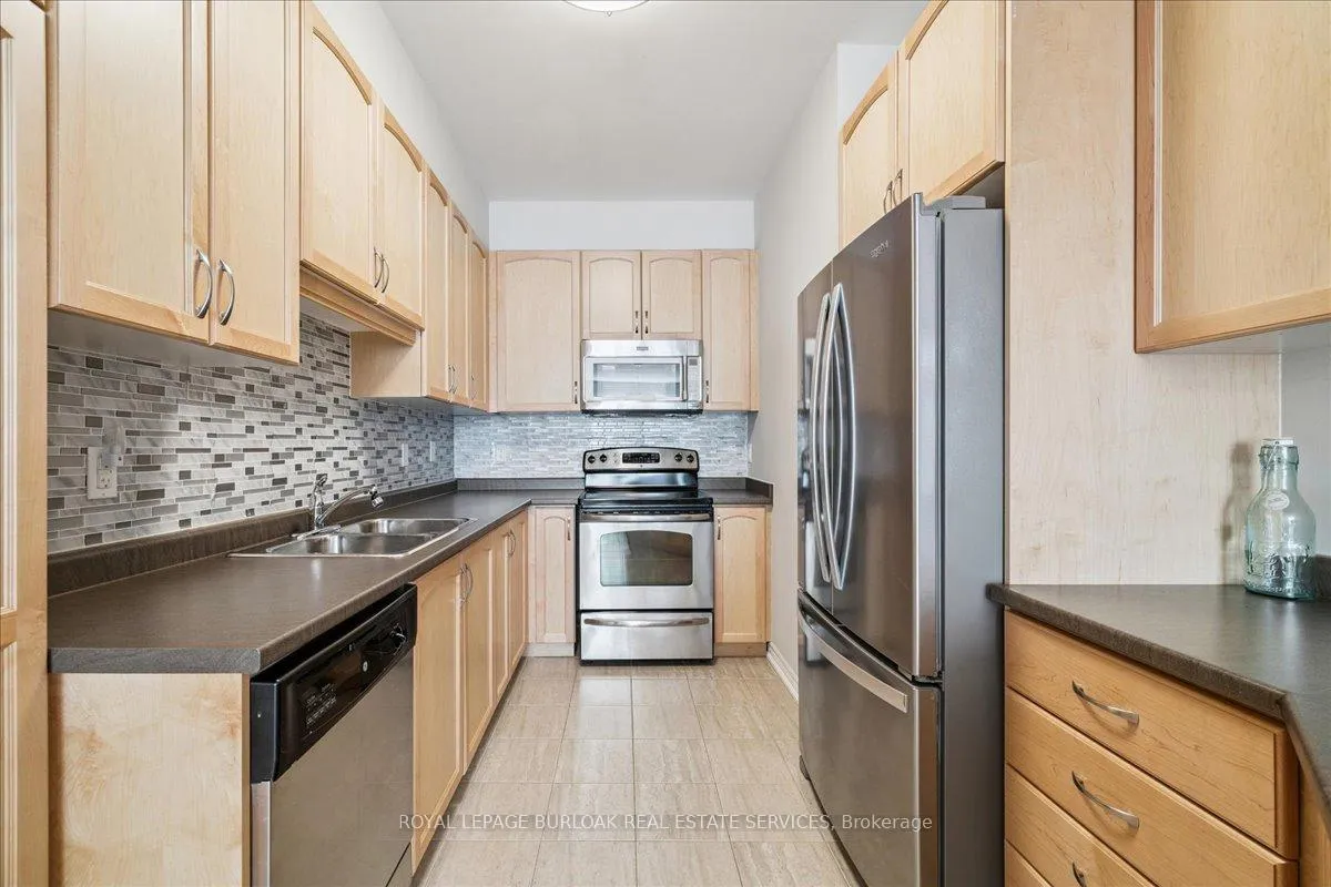 Photo 22 of Unit 36, 181 Plains Road W, Burlington, Bayview — HOMEH