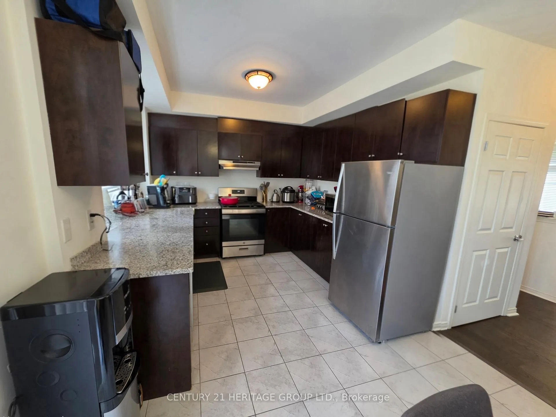 Photo 11 of 16 Coxhead Lane, Ajax, Central — HOMEH
