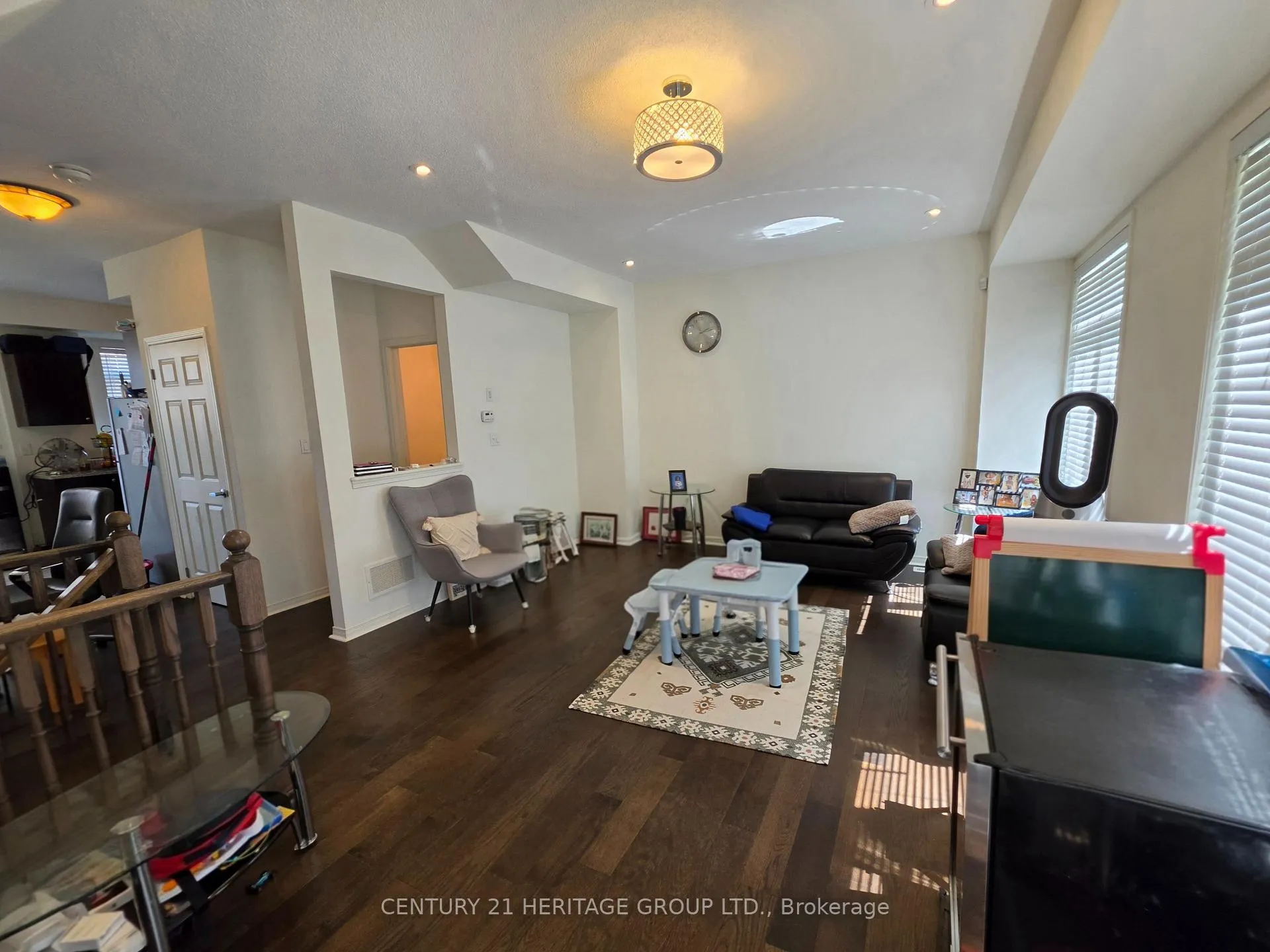 Photo 15 of 16 Coxhead Lane, Ajax, Central — HOMEH