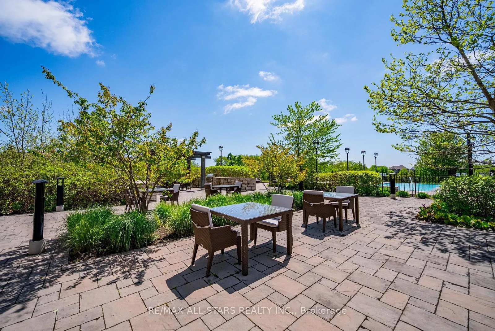 Photo 23 of Unit 305, 15 Stollery Pond Crescent, Markham, Devil's Elbow — HOMEH