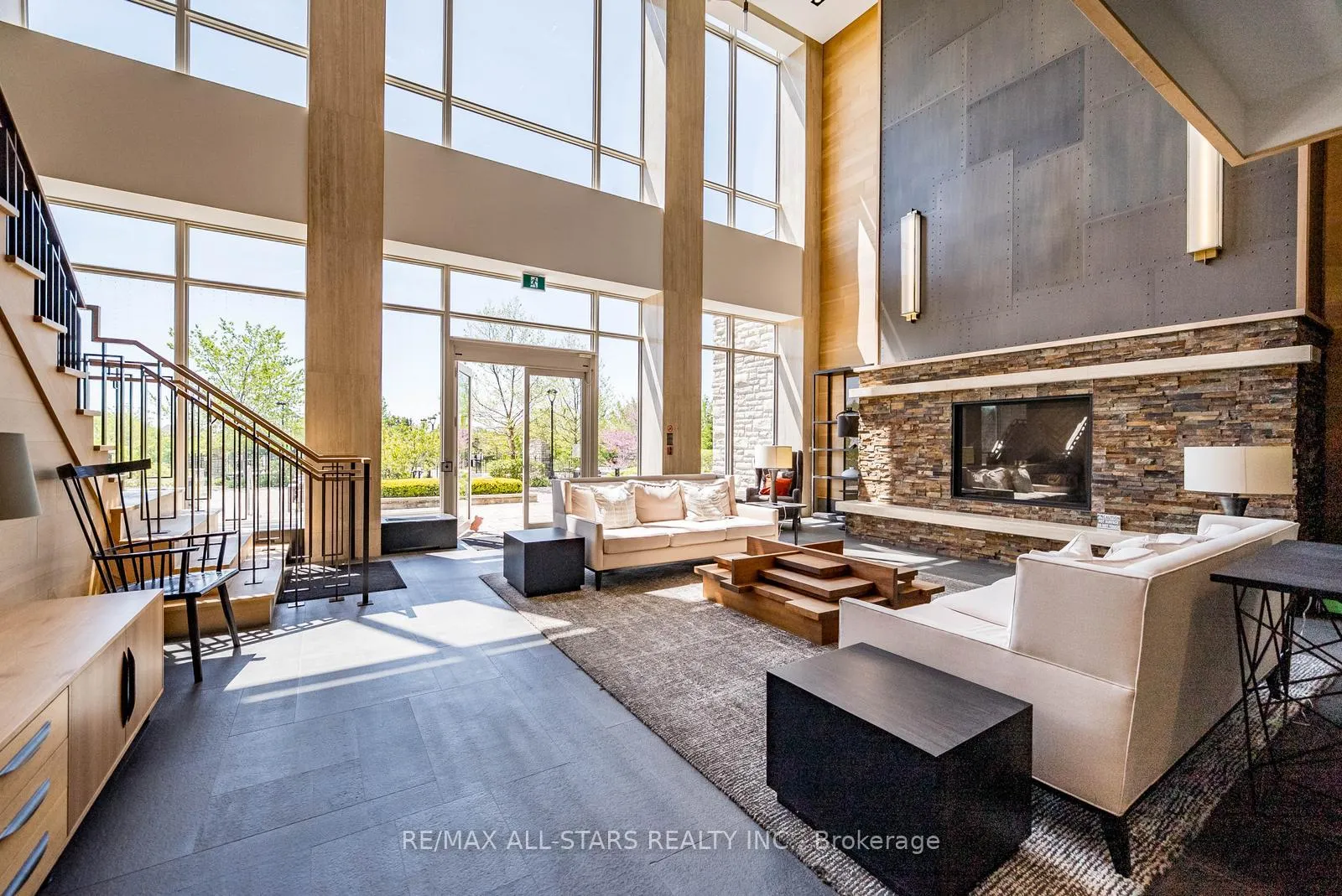 Photo 26 of Unit 305, 15 Stollery Pond Crescent, Markham, Devil's Elbow — HOMEH