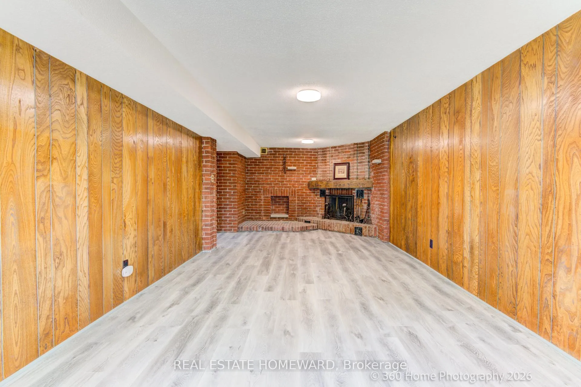 Photo 21 of 42 Annabelle Drive, Etobicoke, Mount Olive-Silverstone-Jamestown — HOMEH