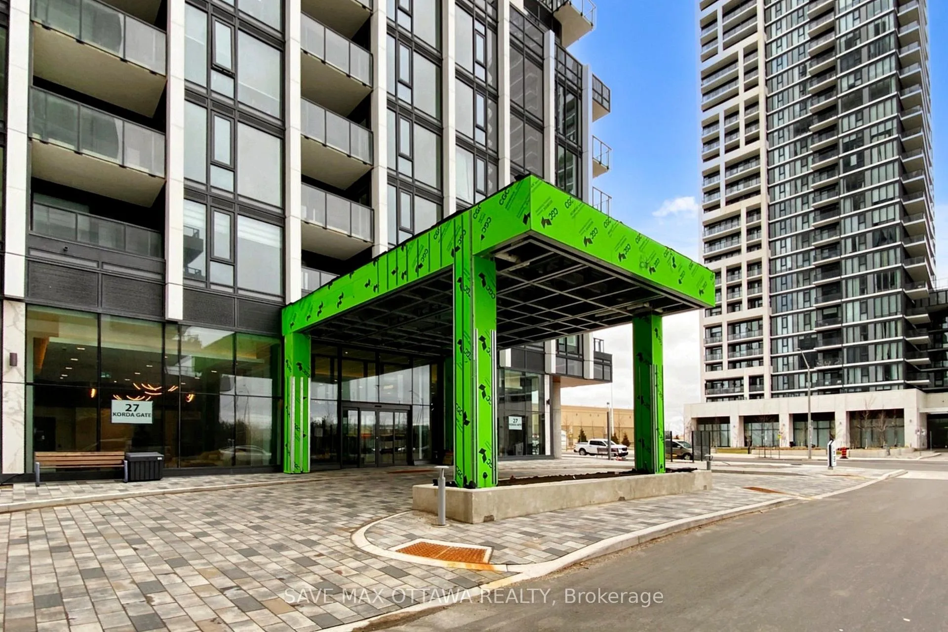 Photo 3 of Unit 2402, 27 Korda Gate, Vaughan, Vellore Village — HOMEH