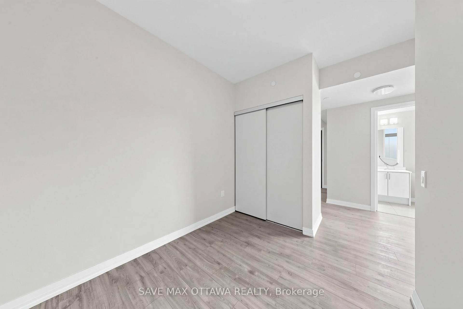 Photo 28 of Unit 2402, 27 Korda Gate, Vaughan, Vellore Village — HOMEH