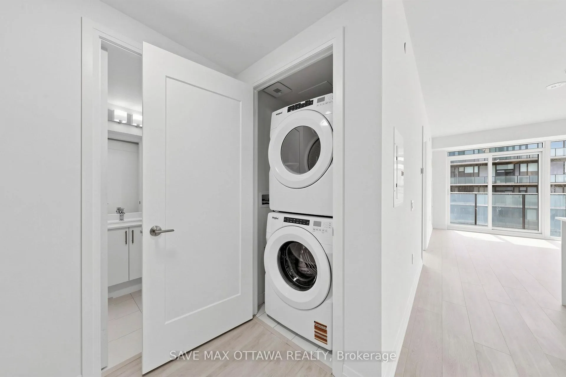 Photo 32 of Unit 2402, 27 Korda Gate, Vaughan, Vellore Village — HOMEH