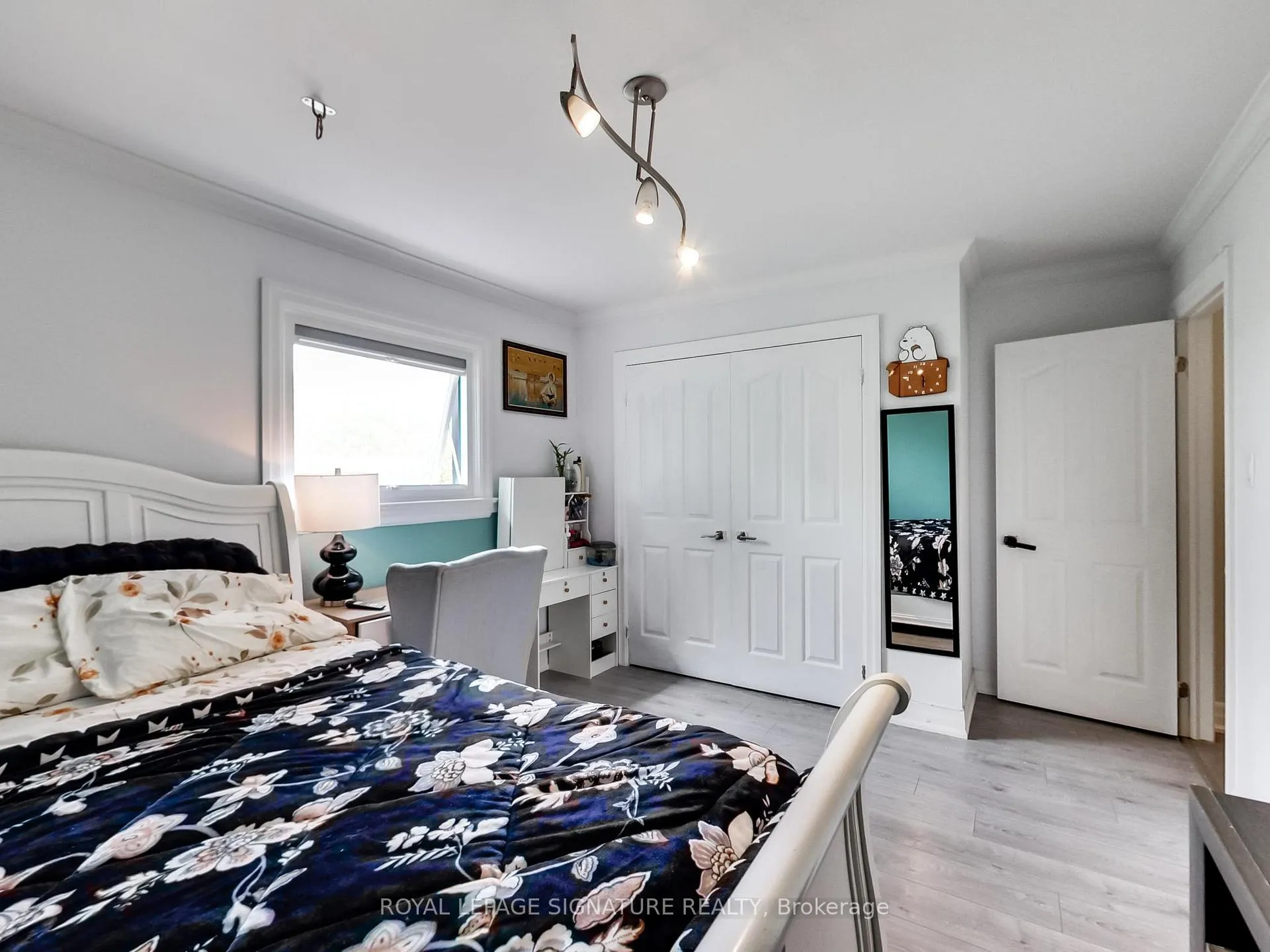 Photo 31 of 55 Cameron Avenue, Toronto, Keelesdale-Eglinton West — HOMEH