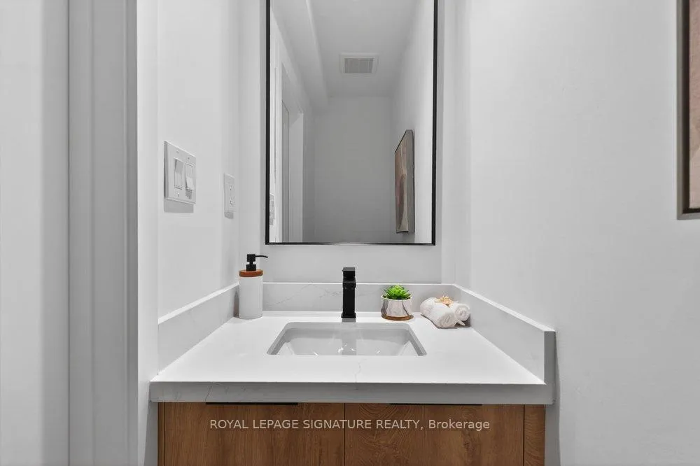 Photo 20 of 228 Queensdale Avenue, Toronto, Danforth Village-East York — HOMEH