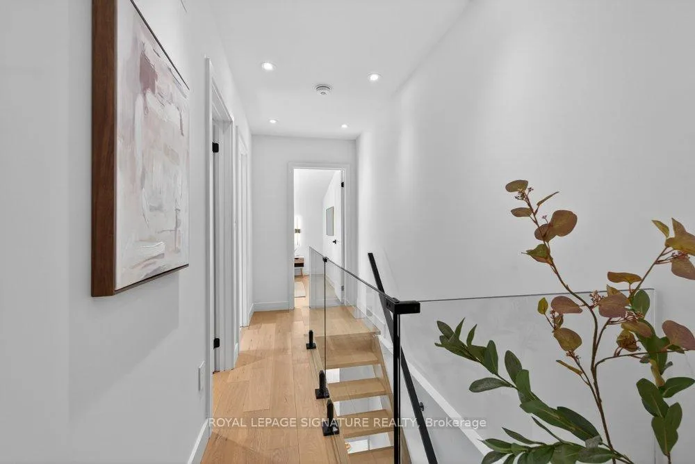 Photo 25 of 228 Queensdale Avenue, Toronto, Danforth Village-East York — HOMEH