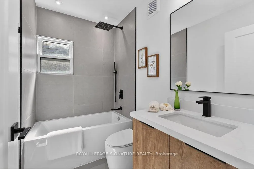 Photo 29 of 228 Queensdale Avenue, Toronto, Danforth Village-East York — HOMEH