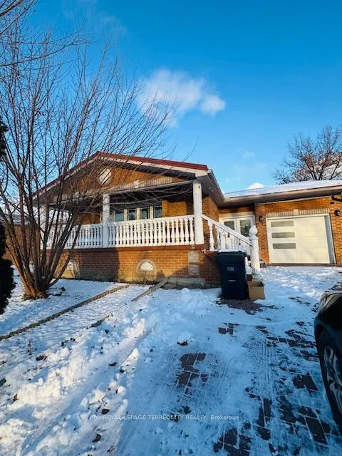 Photo 1 of 46 Orpington Crescent, Etobicoke, Mount Olive-Silverstone-Jamestown — HOMEH