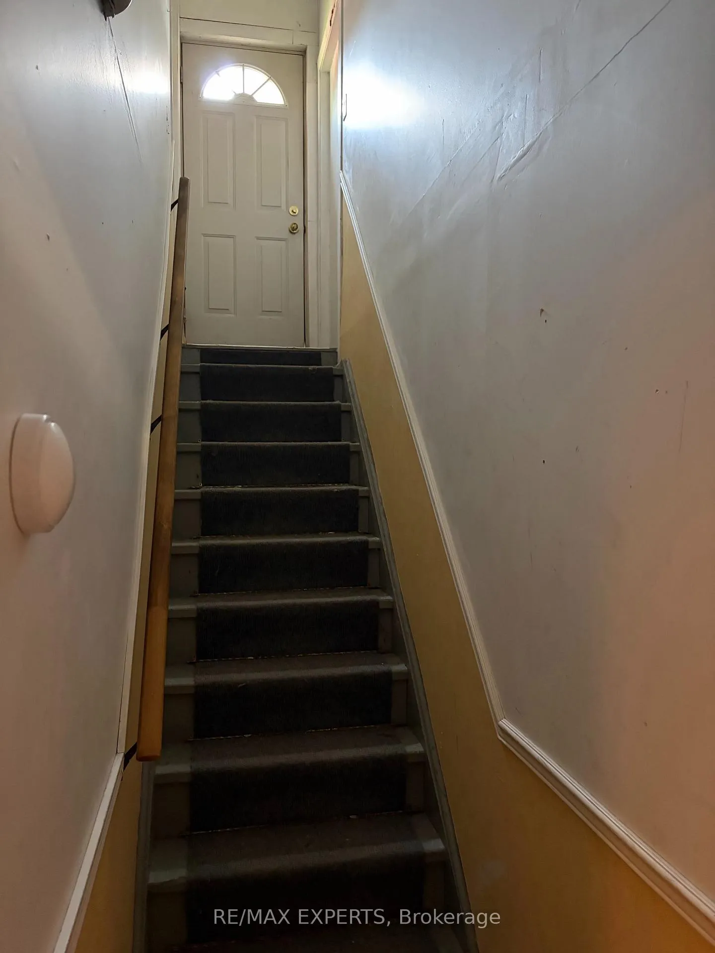 Photo 1 of Unit Bsmt, 9 Queen Post Drive, Vaughan, East Woodbridge — HOMEH