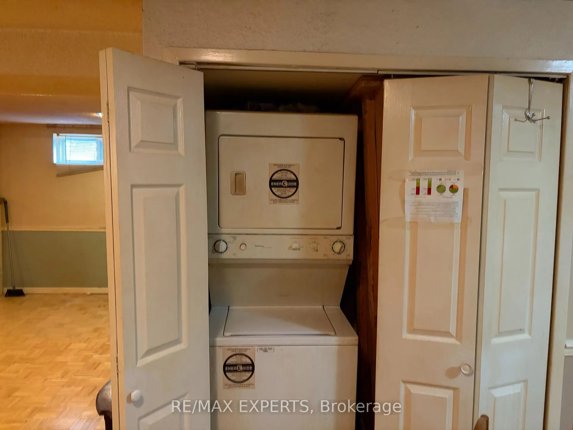 Photo 7 of Unit Bsmt, 9 Queen Post Drive, Vaughan, East Woodbridge — HOMEH