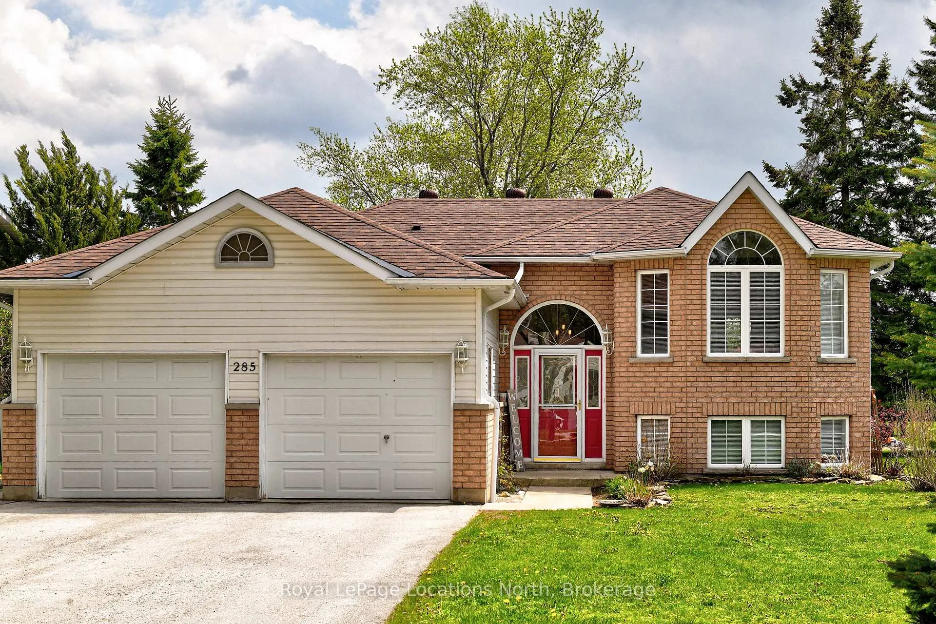 Photo 33 of 285 Christopher Street, Clearview, Stayner — HOMEH