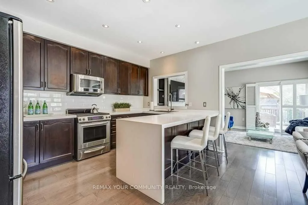 Photo 8 of 100 Westolivia Trail, Vaughan, Patterson — HOMEH