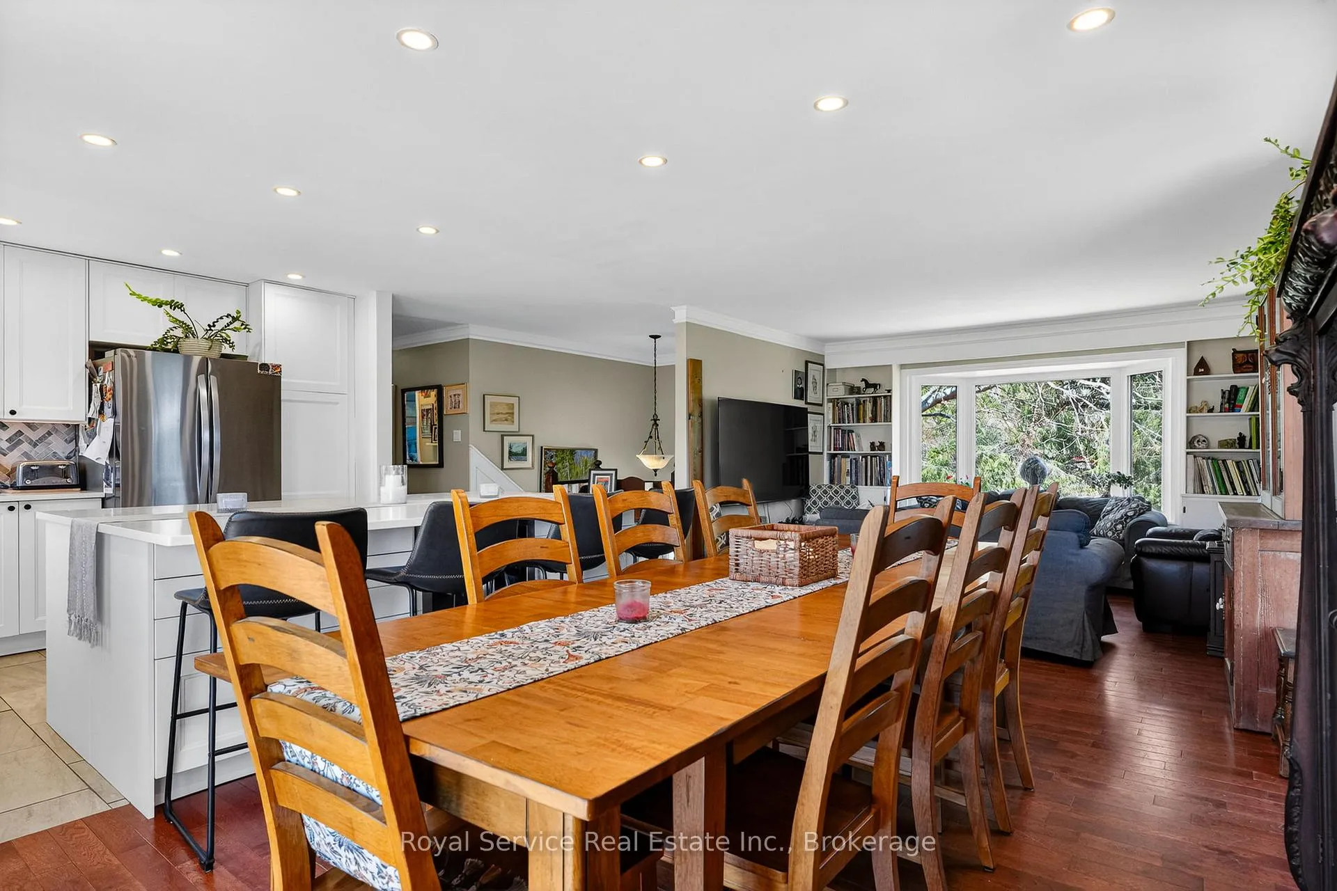 Photo 6 of 2021 County 3 Road, Prince Edward County, Ameliasburg Ward — HOMEH