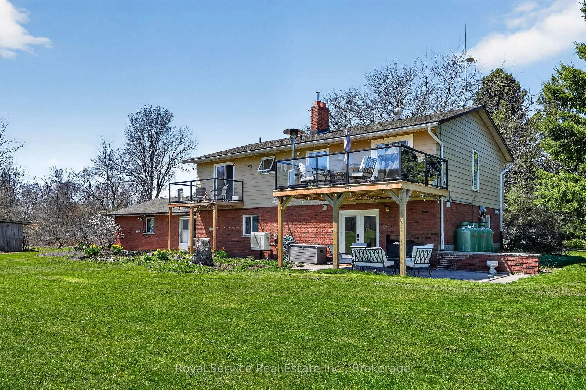 Photo 24 of 2021 County 3 Road, Prince Edward County, Ameliasburg Ward — HOMEH
