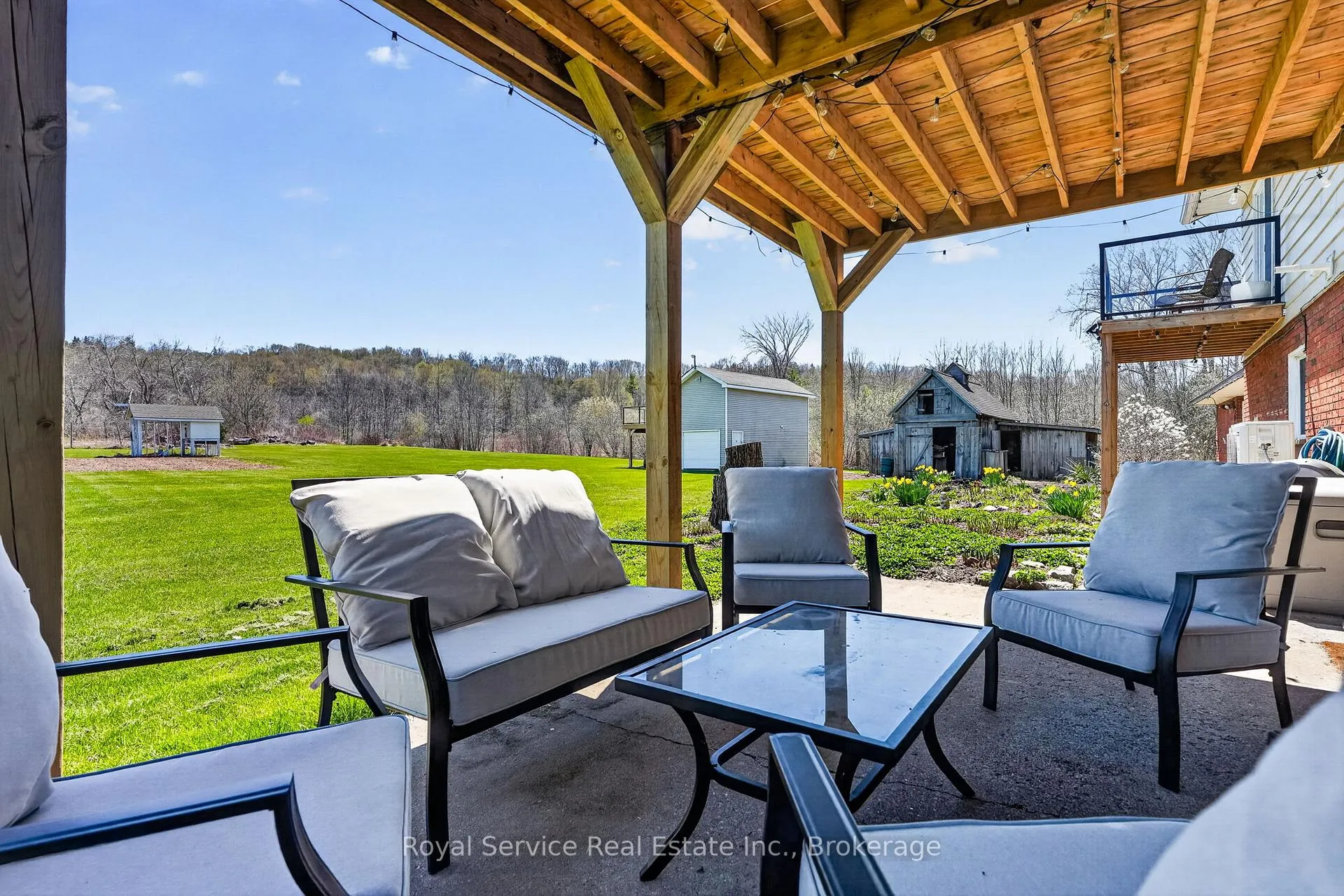 Photo 25 of 2021 County 3 Road, Prince Edward County, Ameliasburg Ward — HOMEH