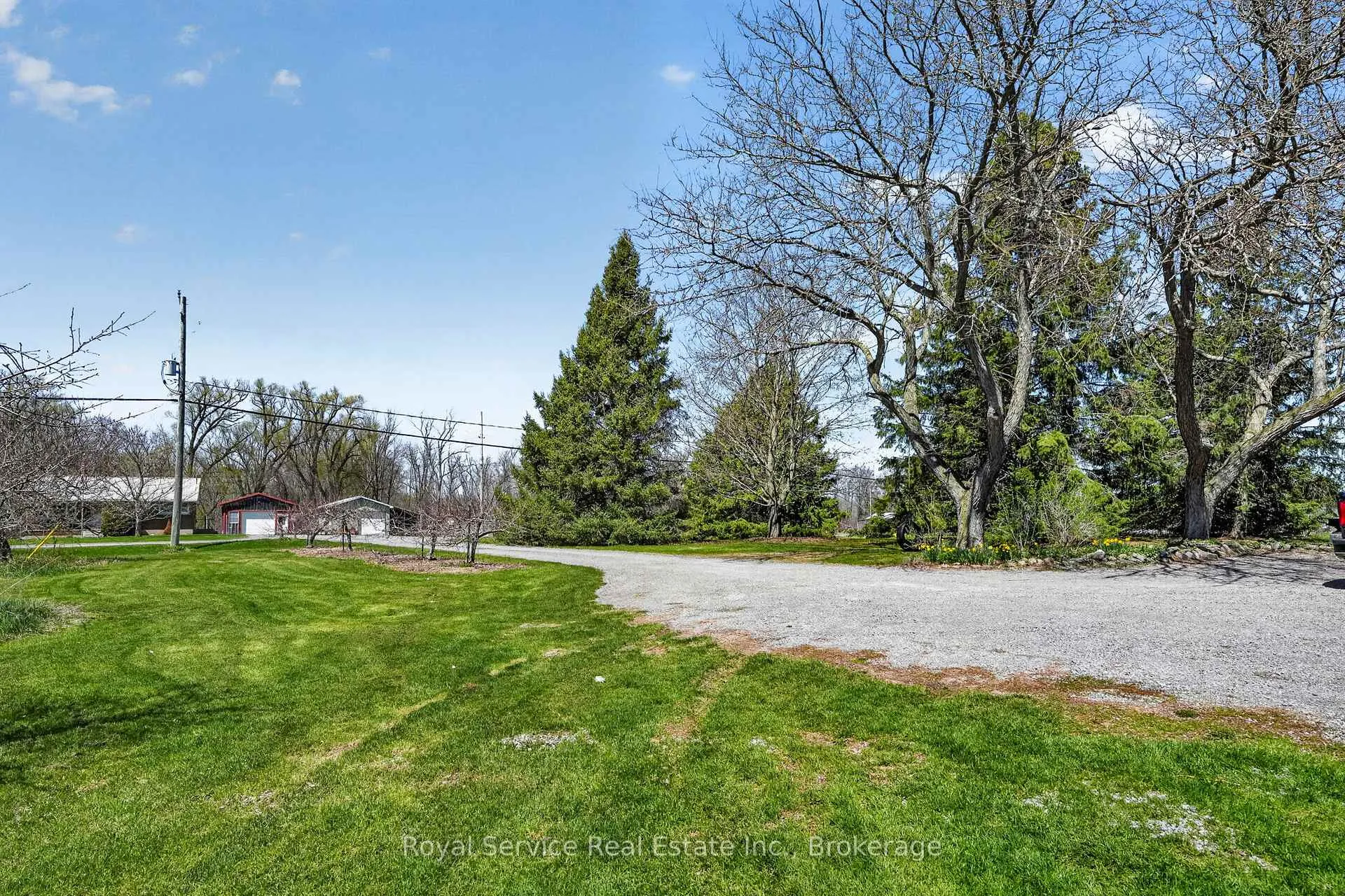 Photo 27 of 2021 County 3 Road, Prince Edward County, Ameliasburg Ward — HOMEH