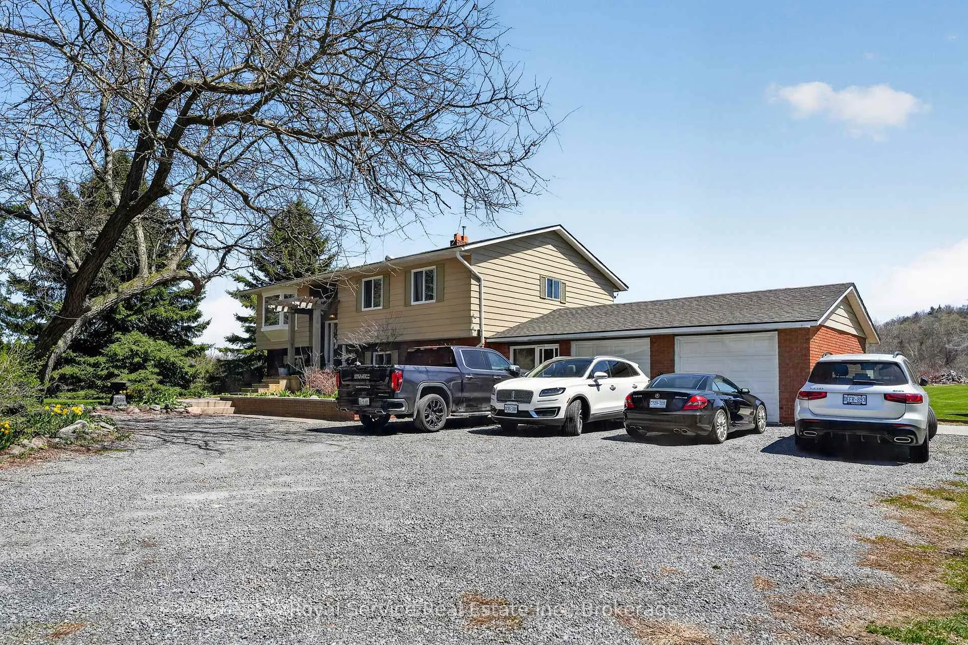 Photo 29 of 2021 County 3 Road, Prince Edward County, Ameliasburg Ward — HOMEH