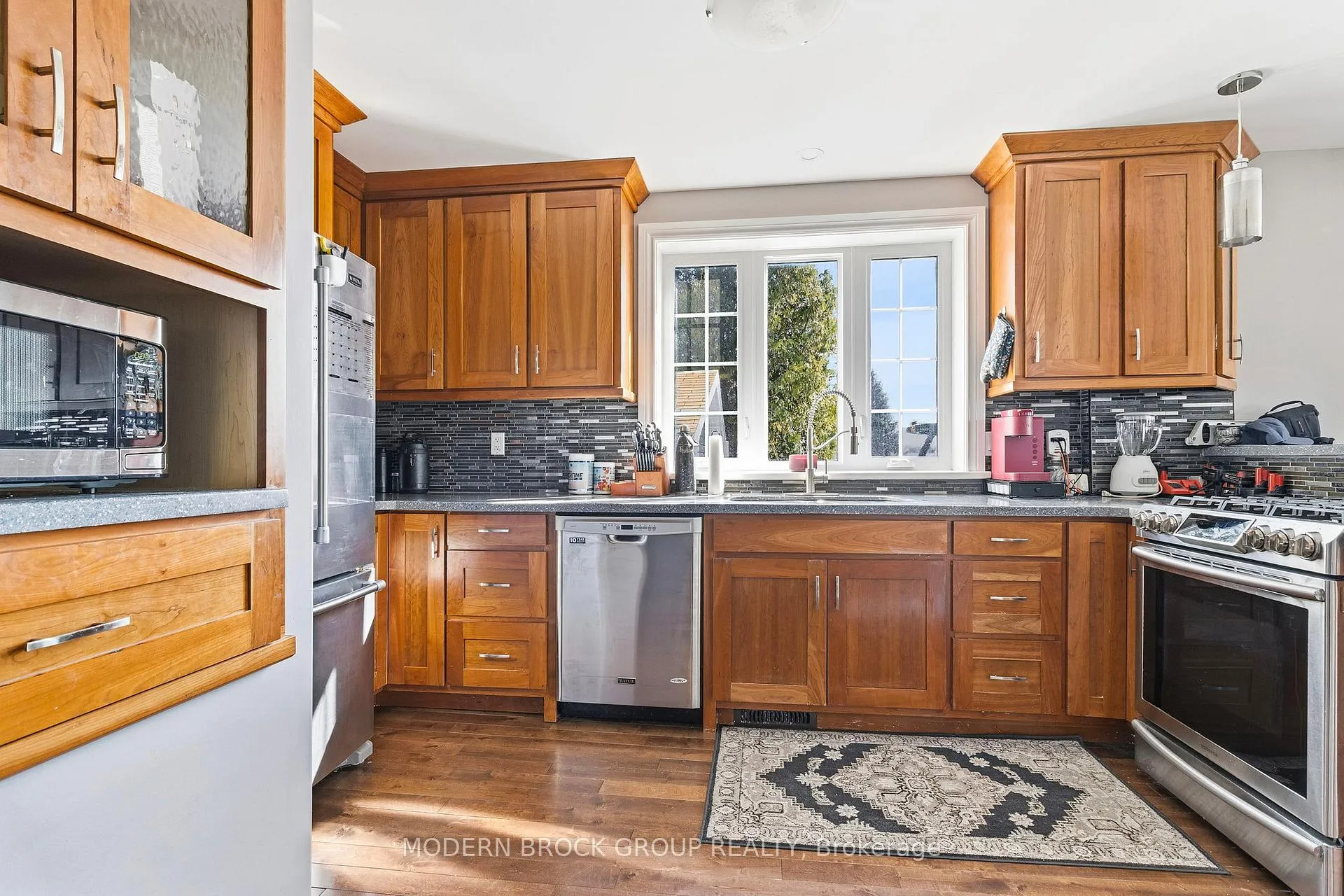 Photo 12 of 726 County Road 2, Edwardsburgh/Cardinal, Town of Cardinal — HOMEH