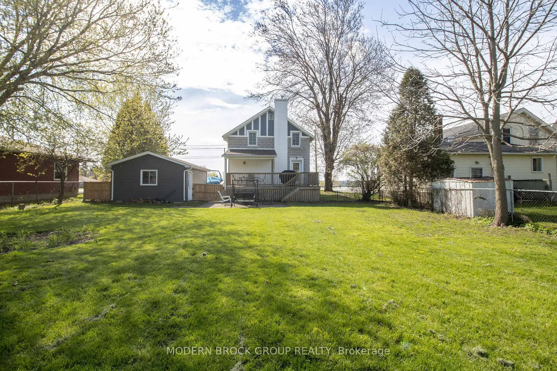 Photo 35 of 726 County Road 2, Edwardsburgh/Cardinal, Town of Cardinal — HOMEH