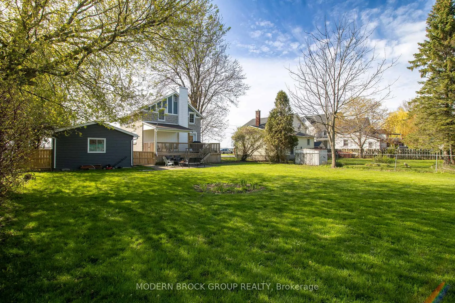 Photo 37 of 726 County Road 2, Edwardsburgh/Cardinal, Town of Cardinal — HOMEH
