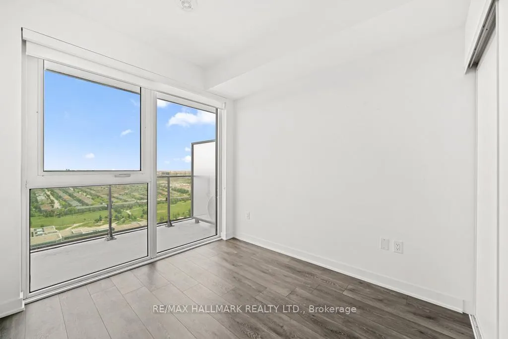Photo 17 of Unit 2607, 105 Oneida Crescent, Richmond Hill, Langstaff — HOMEH