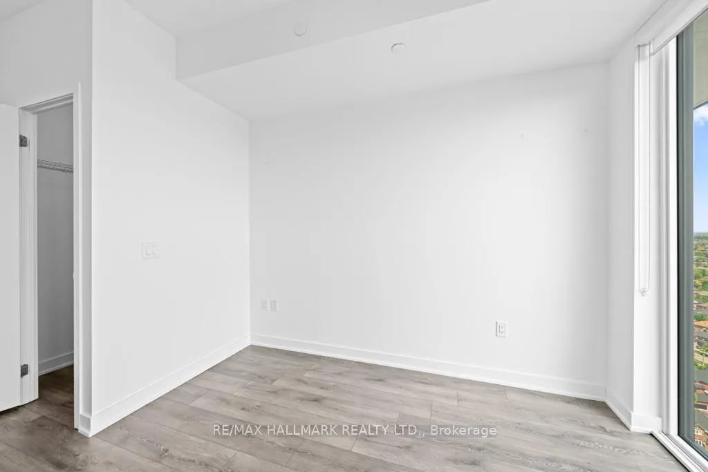 Photo 18 of Unit 2607, 105 Oneida Crescent, Richmond Hill, Langstaff — HOMEH