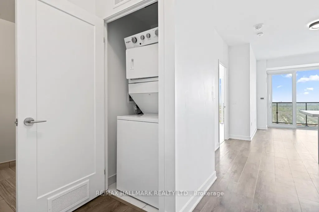 Photo 23 of Unit 2607, 105 Oneida Crescent, Richmond Hill, Langstaff — HOMEH