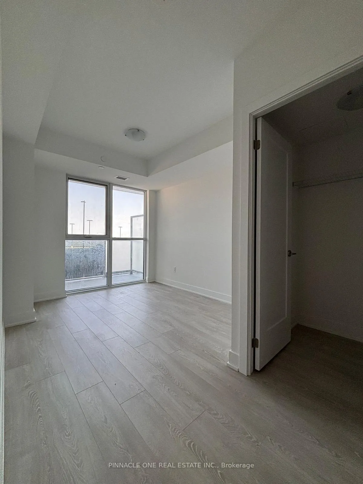 Photo 7 of Unit 418, 2545 Simcoe Street N, Oshawa, Windfields — HOMEH
