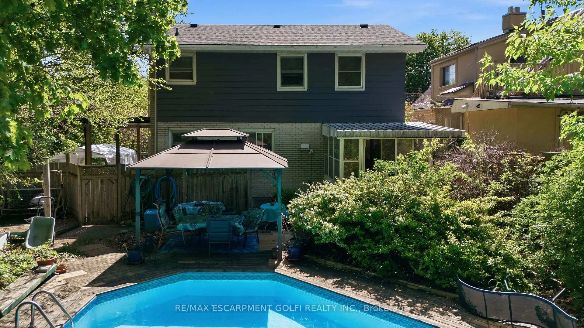 Photo 26 of 39 Paradise Road, Hamilton, Westdale — HOMEH