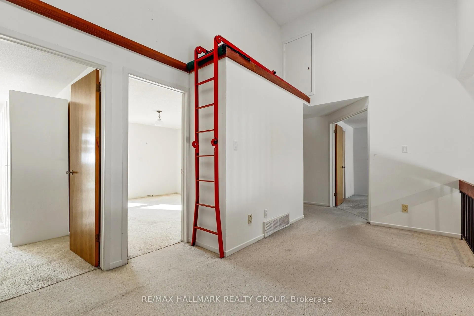 Photo 24 of 500 Foxview Place, Ottawa, CFB Rockcliffe and Area — HOMEH