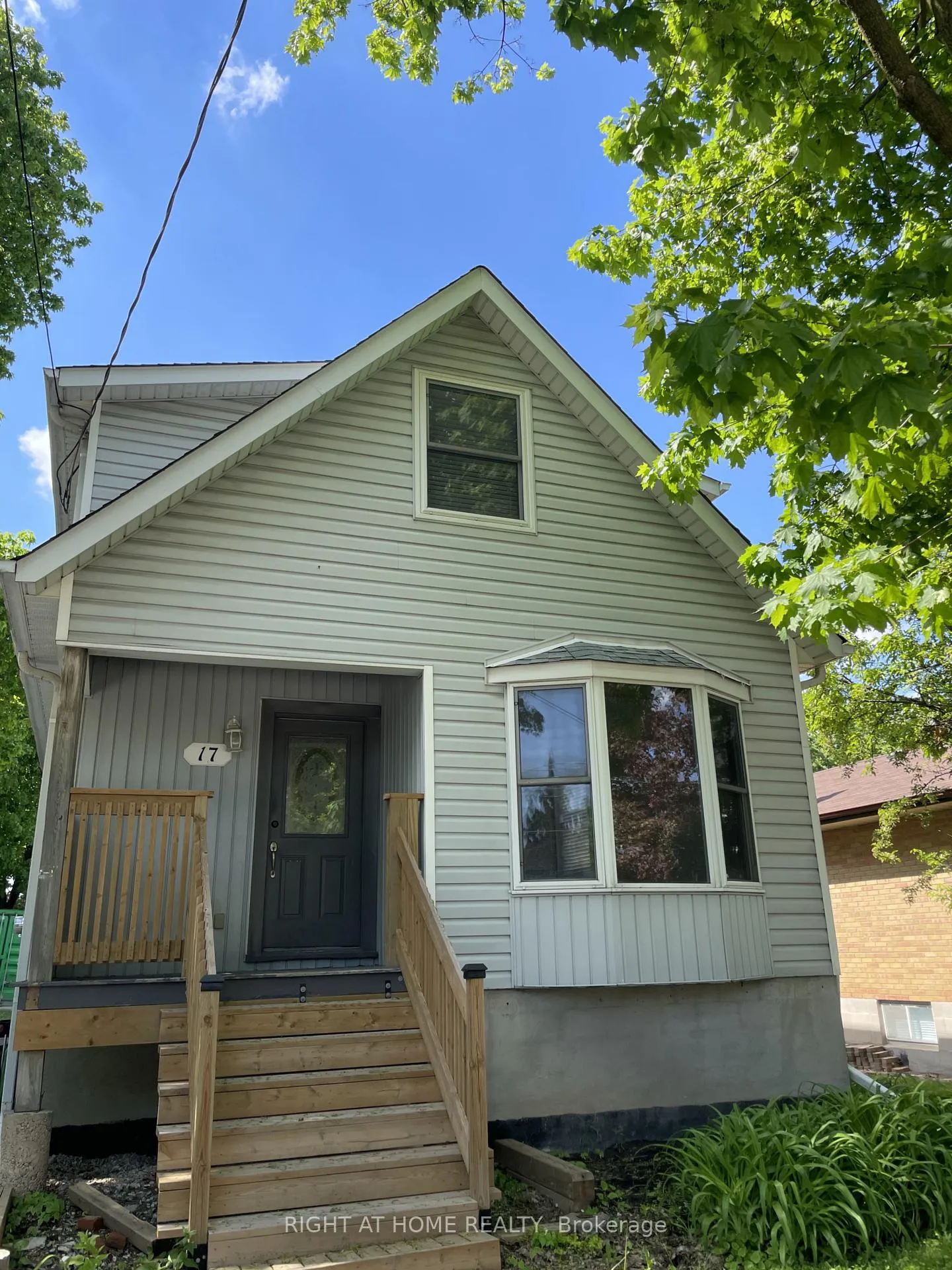 Photo 2 of Unit Upper, 17 Mill Street, Milton, Old Milton — HOMEH
