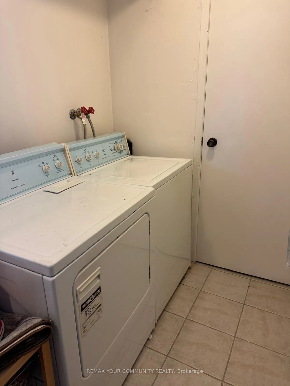 Photo 12 of Unit Bsmt, 59 Belvedere Crescent, Richmond Hill, Crosby — HOMEH