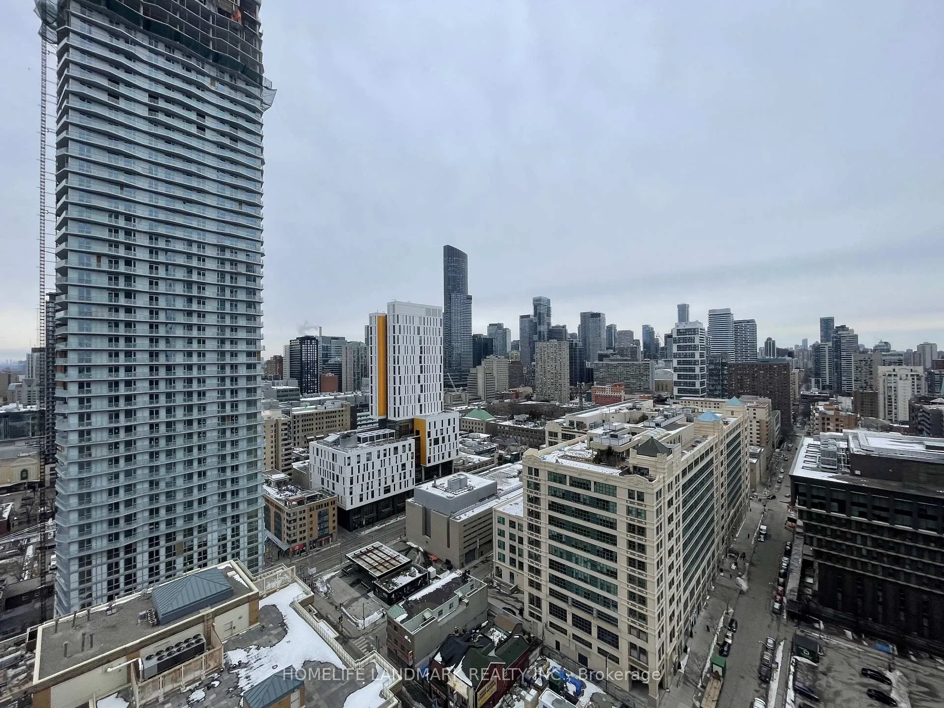 Photo 4 of Unit 2708, 77 Mutual Street, Toronto, Church-Yonge Corridor — HOMEH