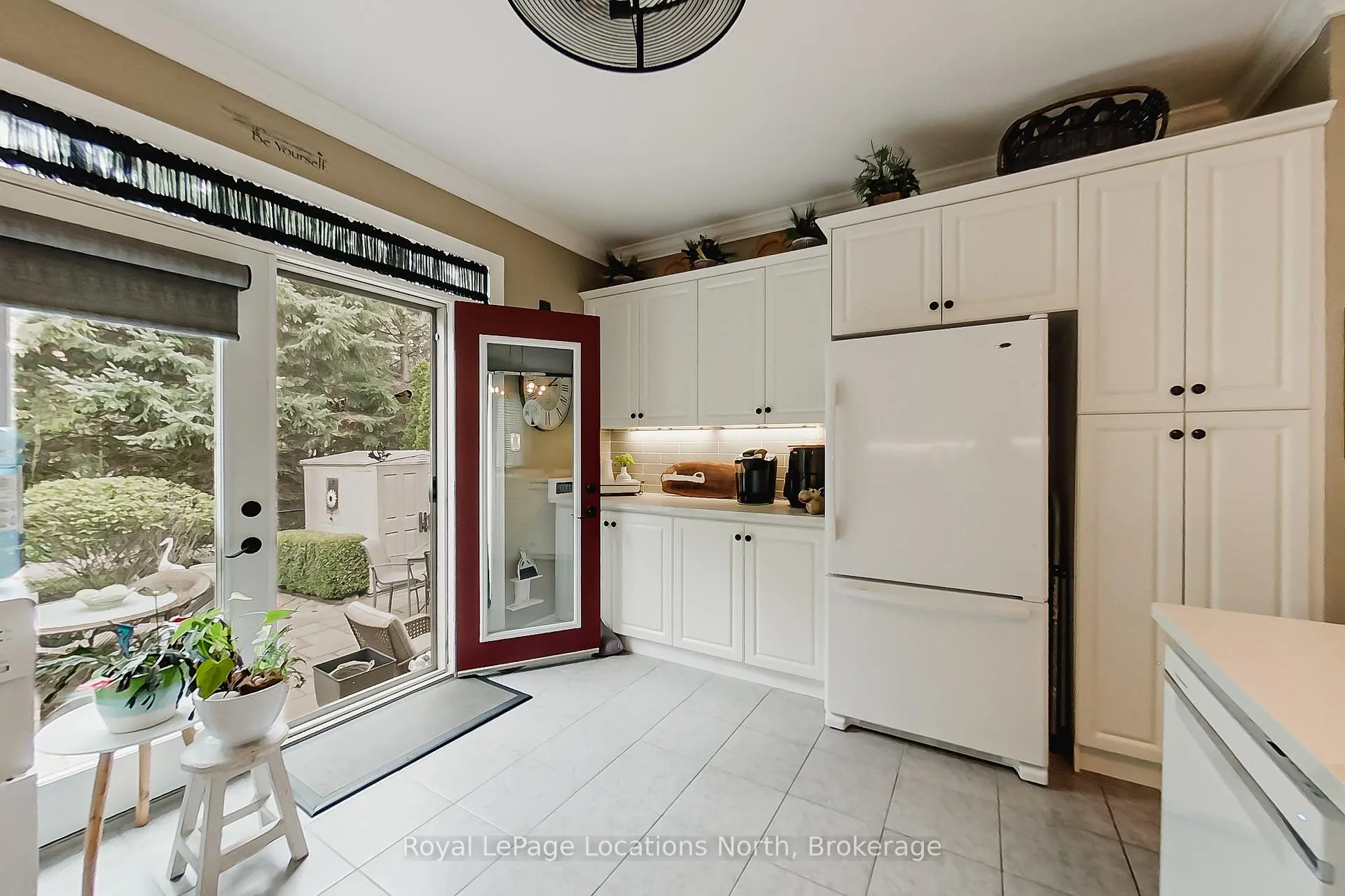 Photo 15 of 23 Covington Blue Crescent, Wasaga Beach — HOMEH