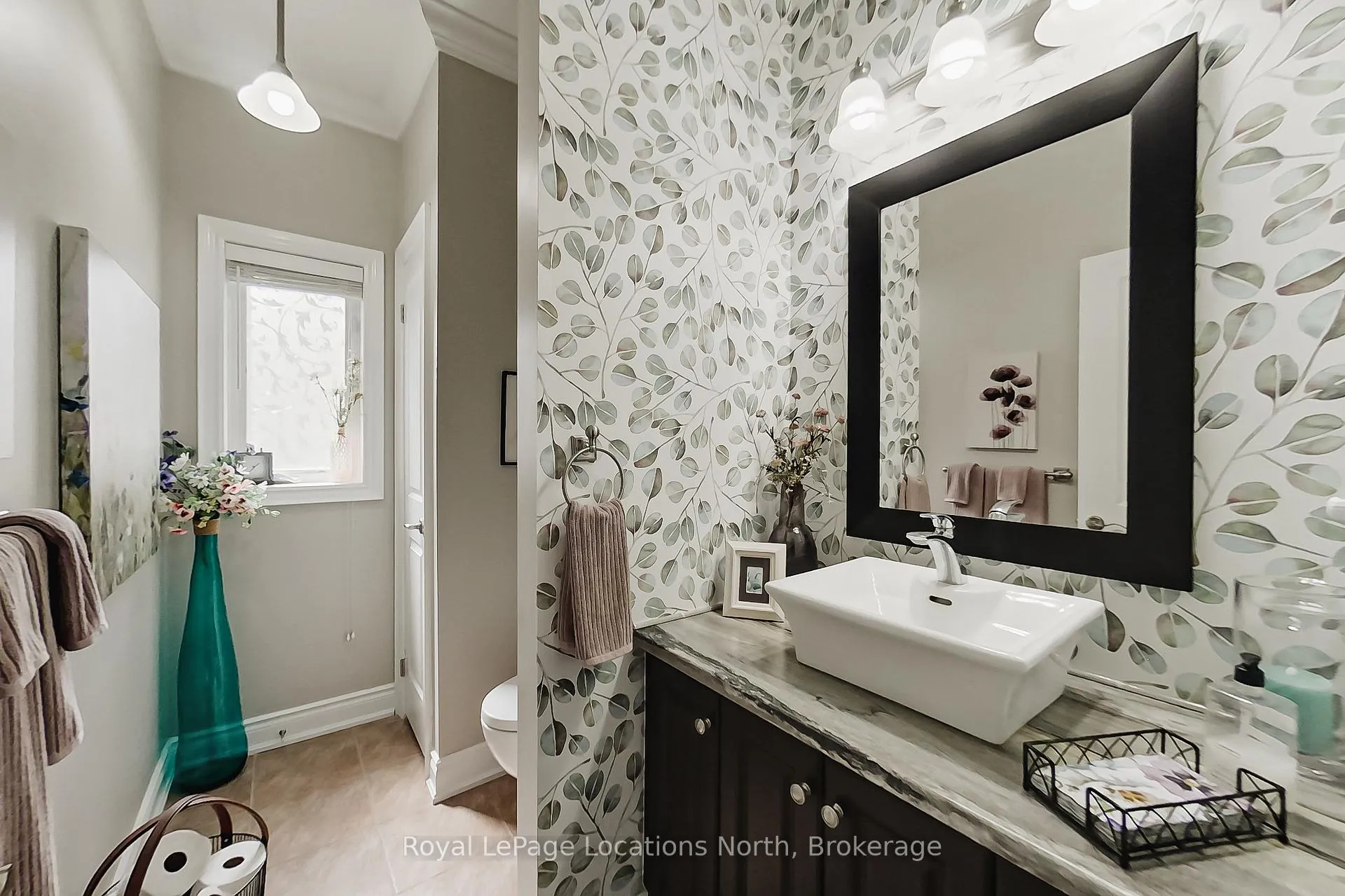 Photo 18 of 23 Covington Blue Crescent, Wasaga Beach — HOMEH