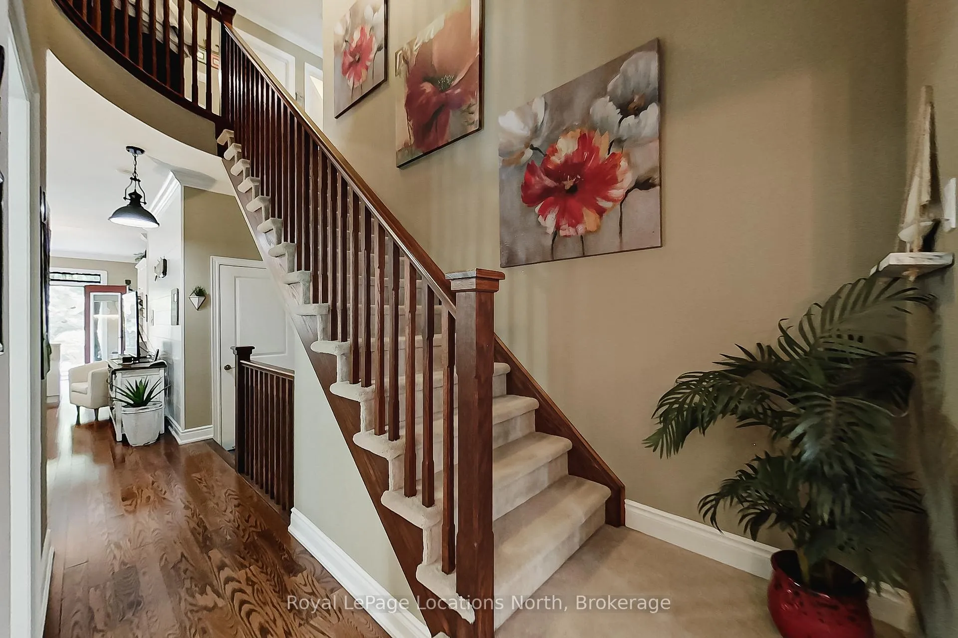 Photo 20 of 23 Covington Blue Crescent, Wasaga Beach — HOMEH