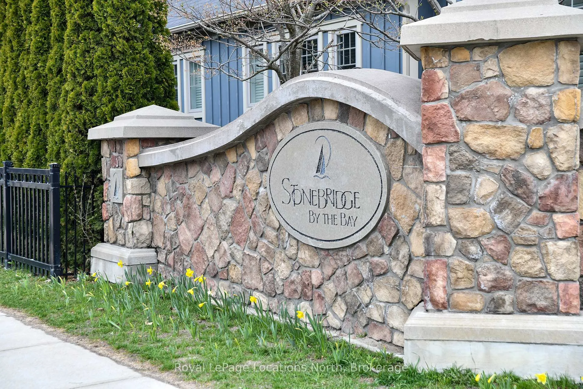 Photo 36 of 23 Covington Blue Crescent, Wasaga Beach — HOMEH