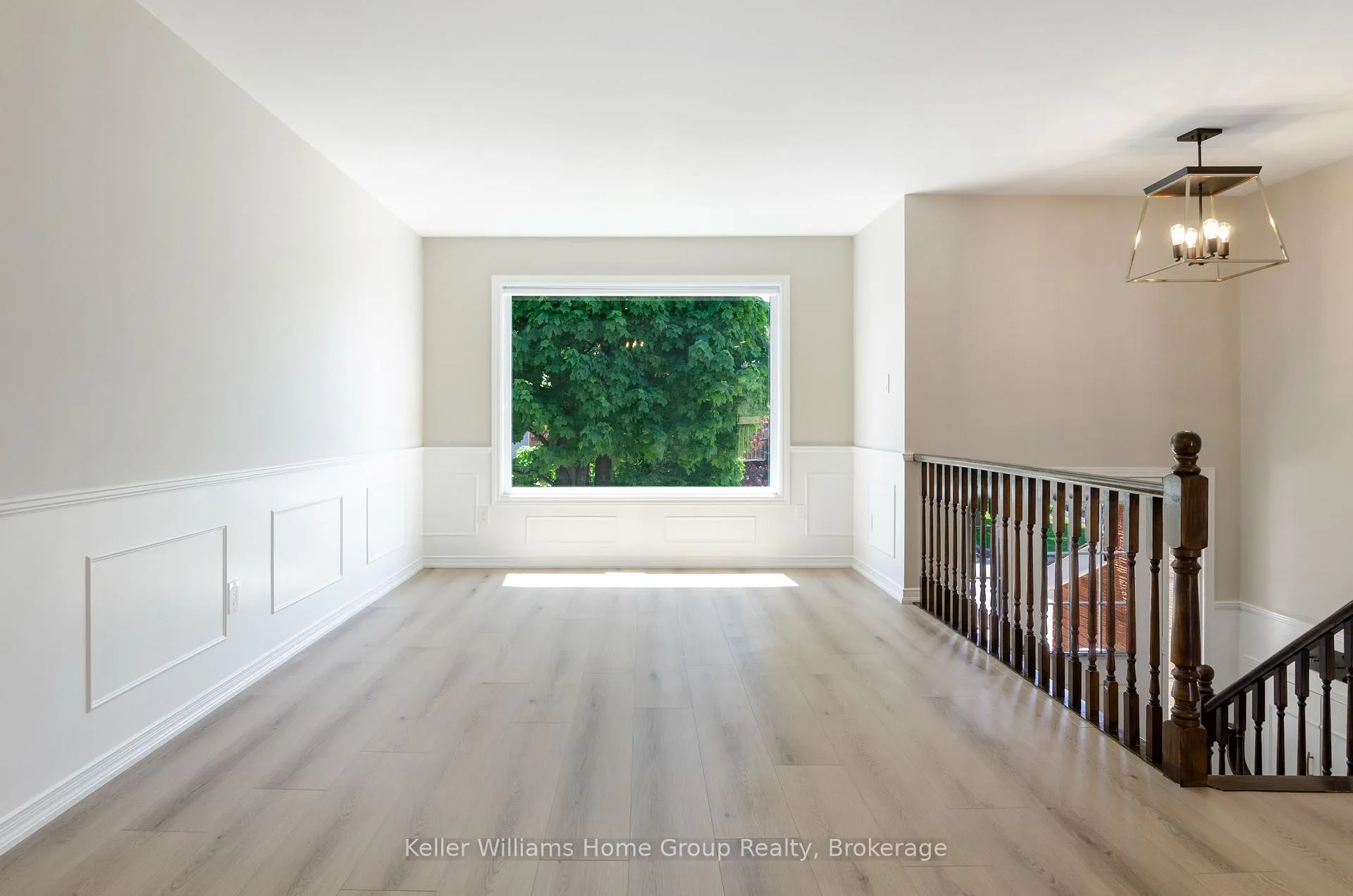 Photo 4 of 79 Hazelwood Crescent, Cambridge — HOMEH