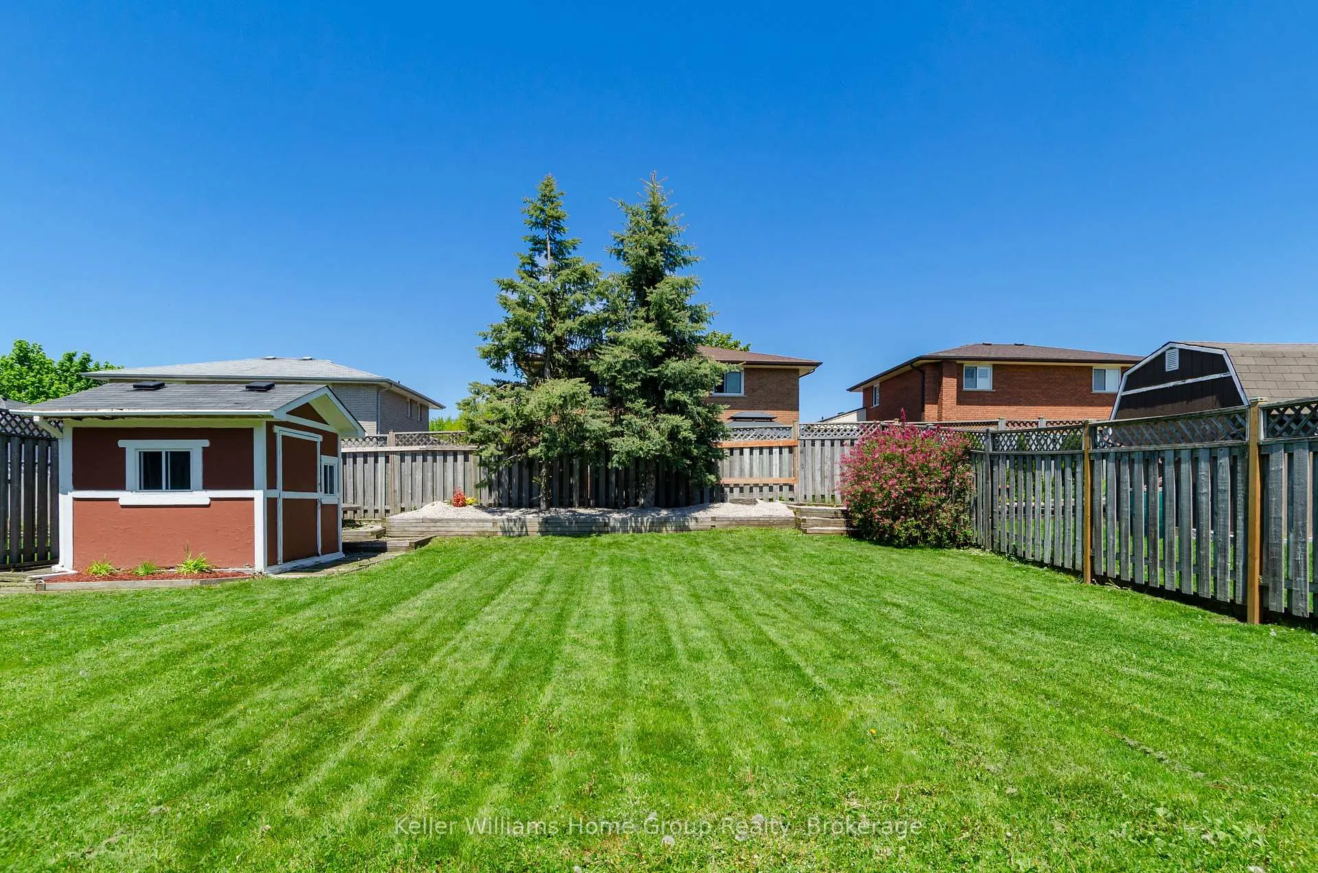 Photo 25 of 79 Hazelwood Crescent, Cambridge — HOMEH