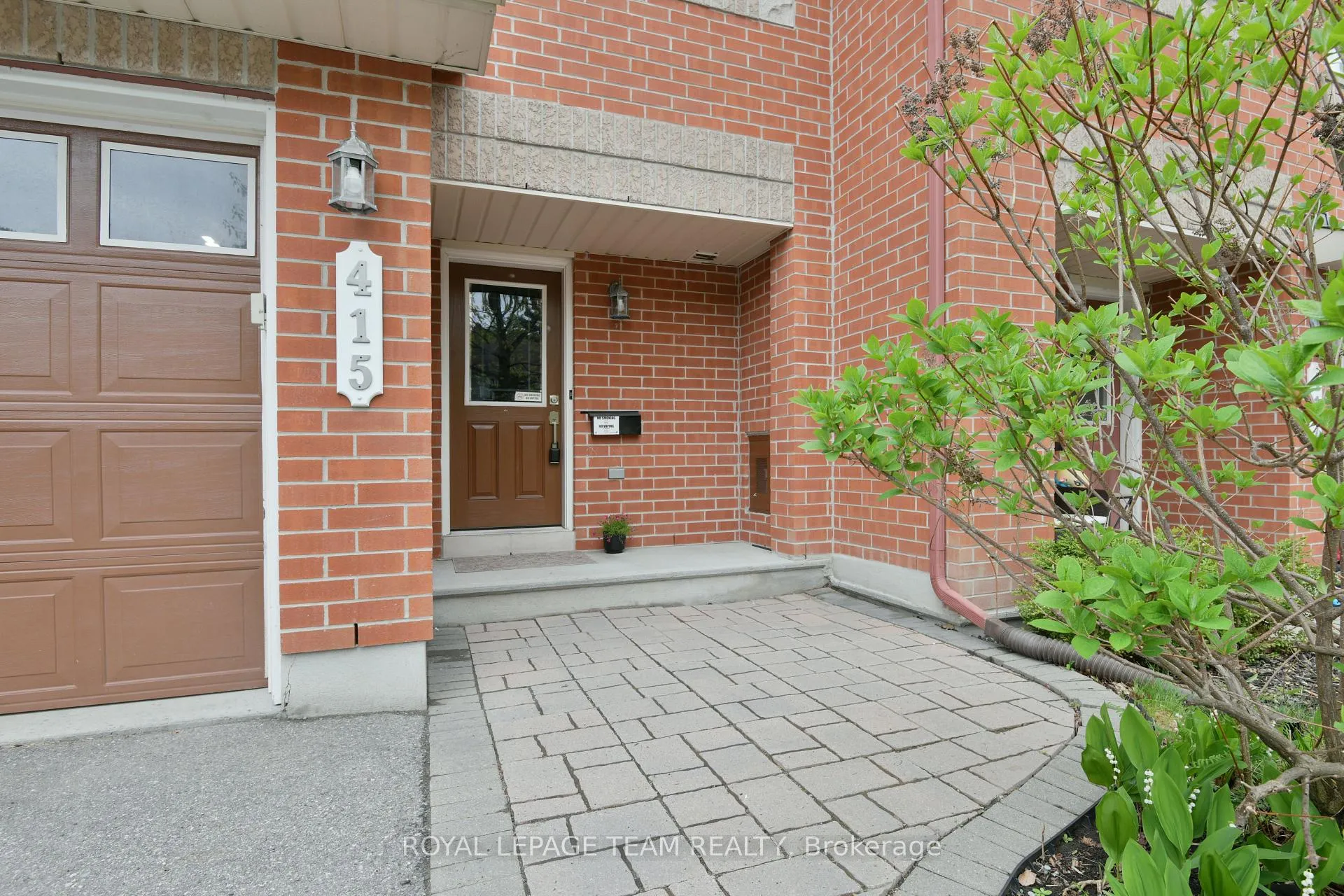 Photo 2 of 415 Galatina Way, Ottawa, Kanata - Morgan's Grant/South March — HOMEH