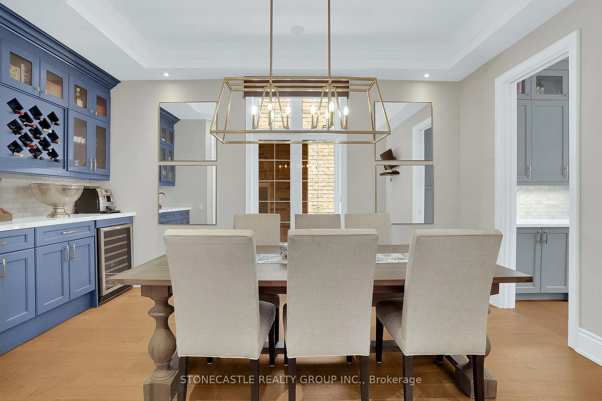 Photo 4 of 27 Mower Avenue, Vaughan, Patterson — HOMEH