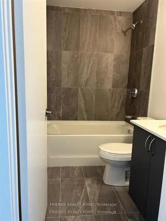 Photo 24 of Unit 1008, 56 Lakeside Terrace, Barrie, Little Lake — HOMEH